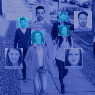 Gesicht mit elektronischer Linienüberlagerung