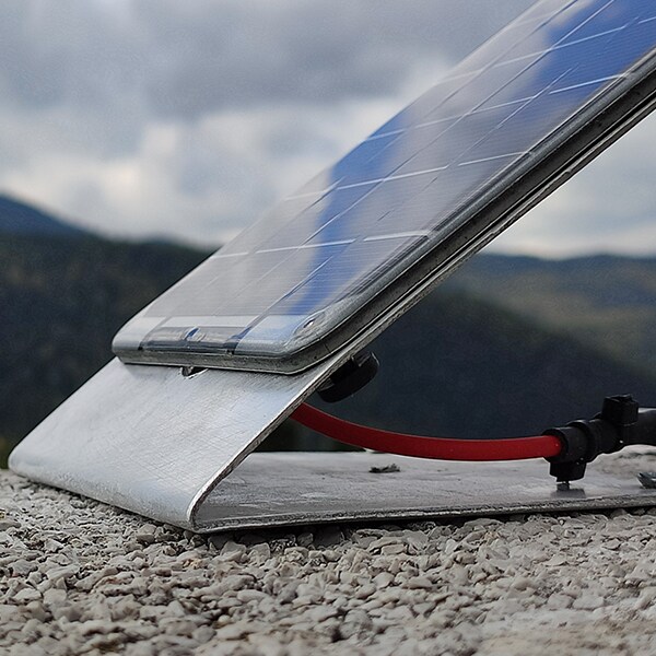 Anemo Embedded solar panel